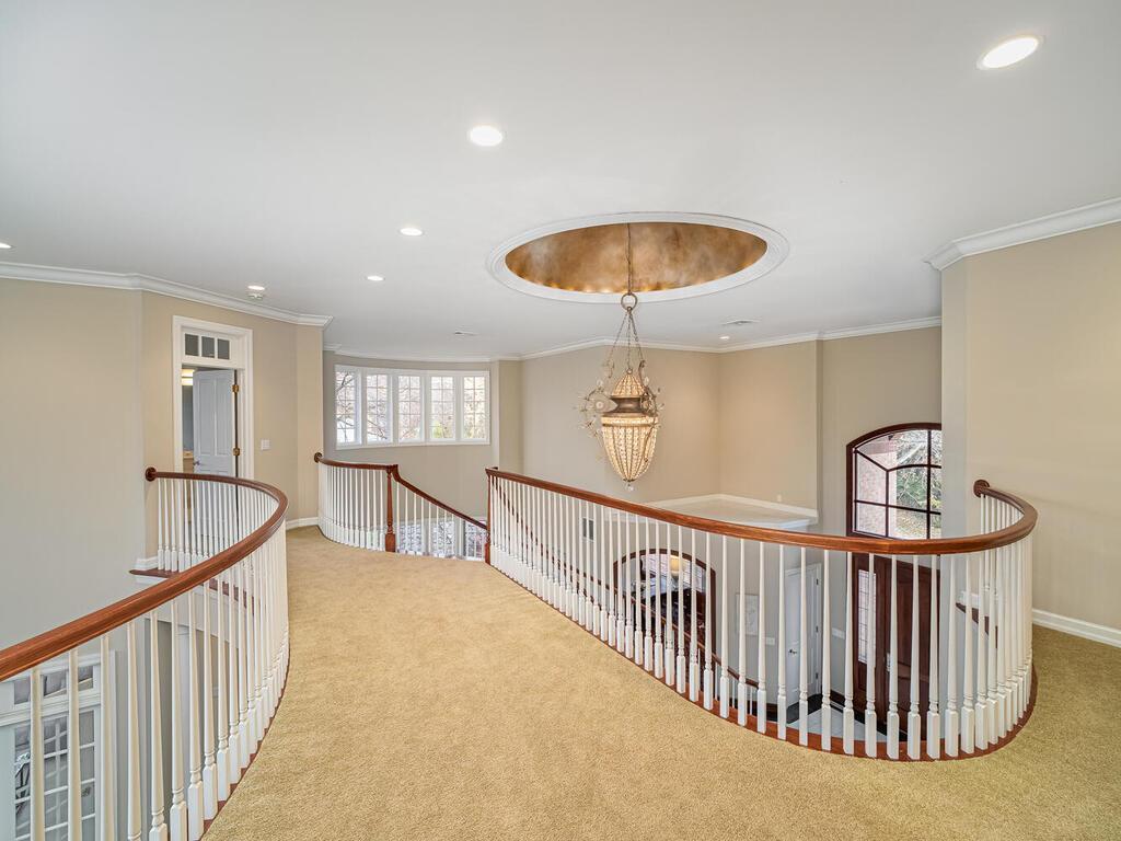 10512 Rigby Drive Eden Prairie, MN 55347 - Photo 24 of 49 Gallery Image 24