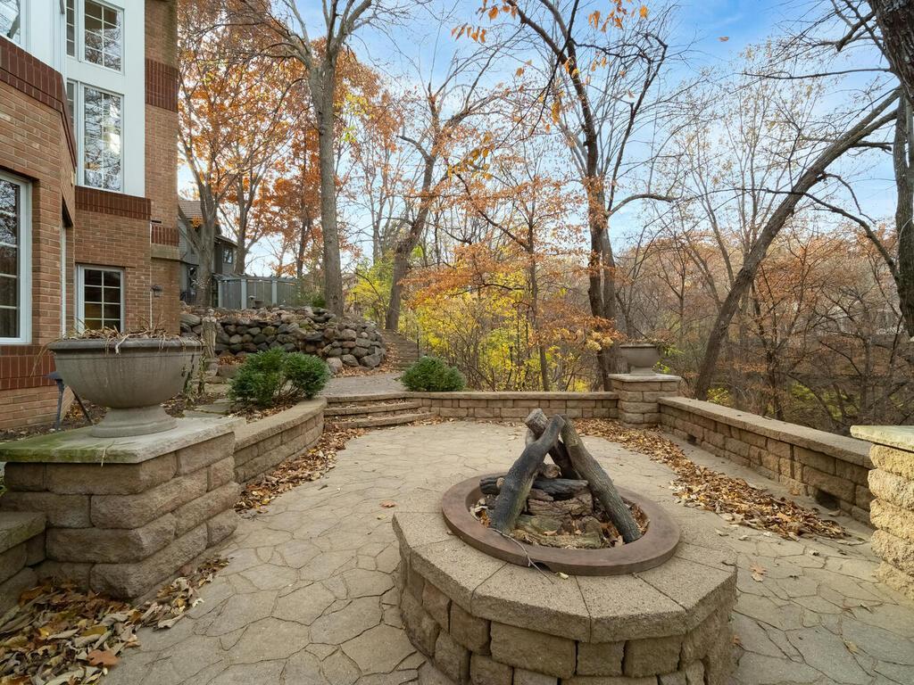 10512 Rigby Drive Eden Prairie, MN 55347 - Photo 47 of 49 Gallery Image 47
