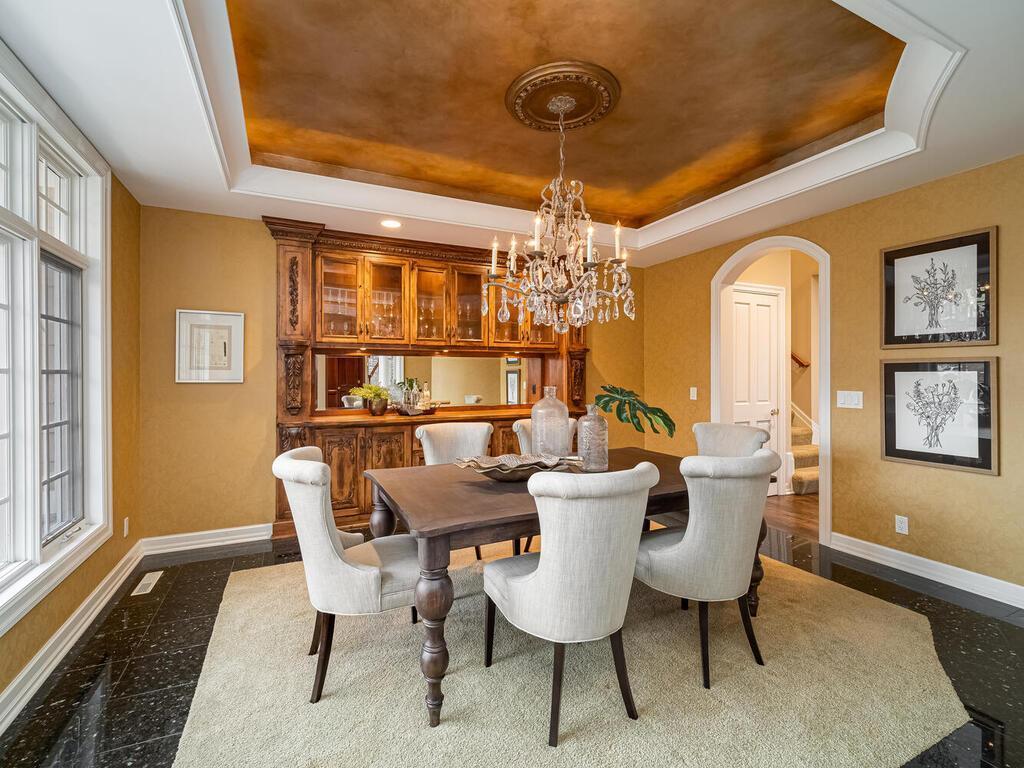 10512 Rigby Drive Eden Prairie, MN 55347 - Photo 10 of 49 Gallery Image 10