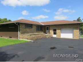2933 Albany Rd