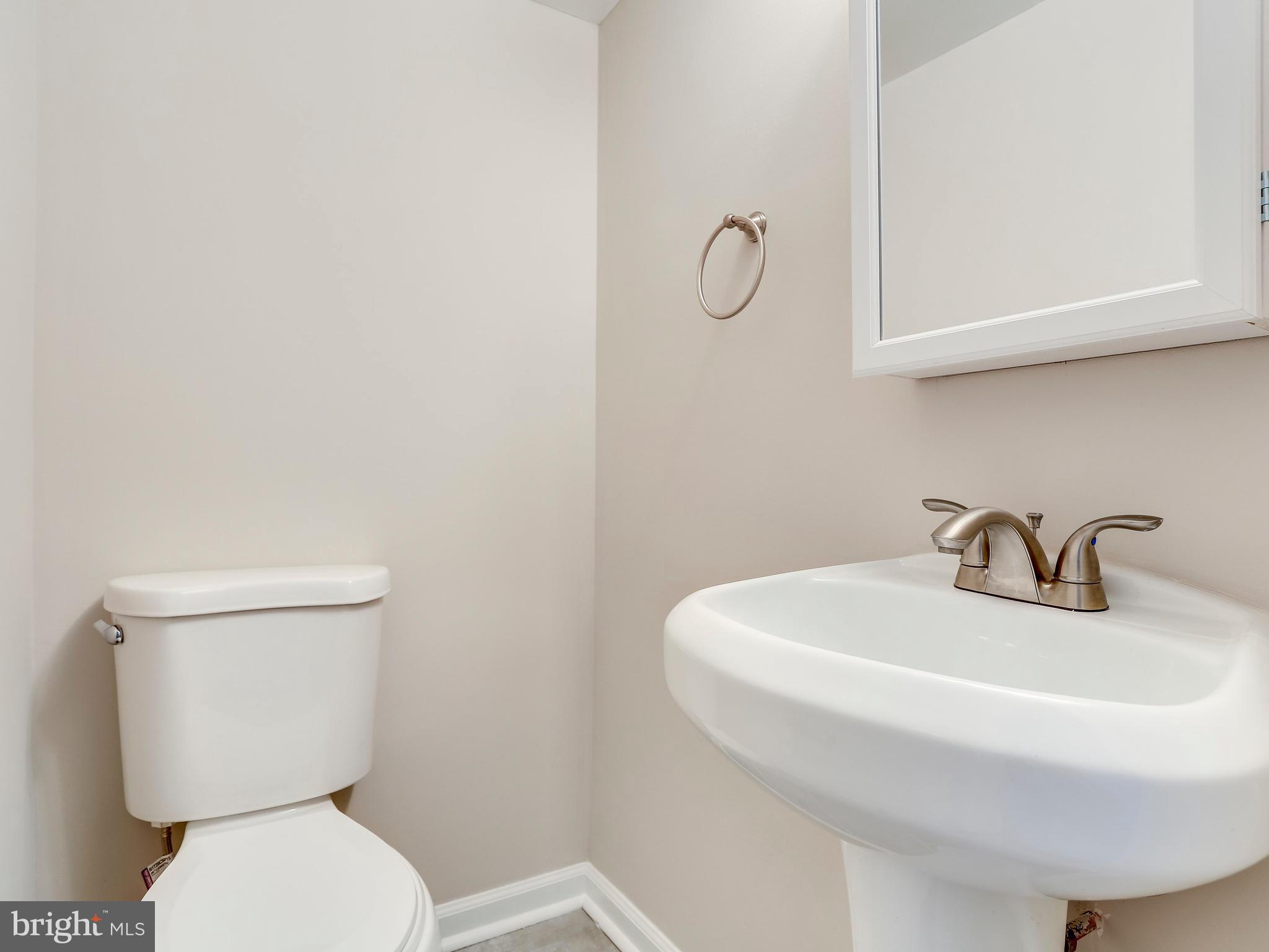 8024 Sheriff Road Landover, MD 20785 - Photo 12 of 28 Bath