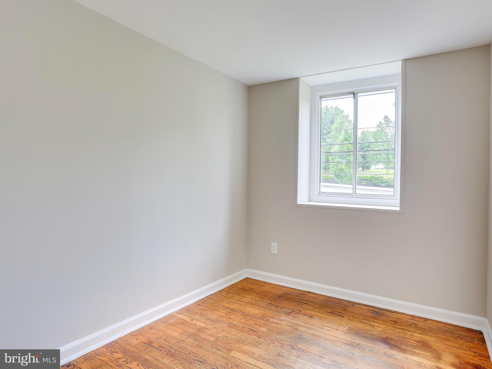 8024 Sheriff Road Landover, MD 20785 - Photo 20 of 28 Bedroom