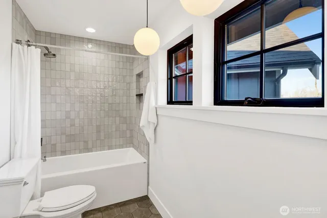 $1,499,000 | 5700 Denali Lane, Bellingham, WA 98226