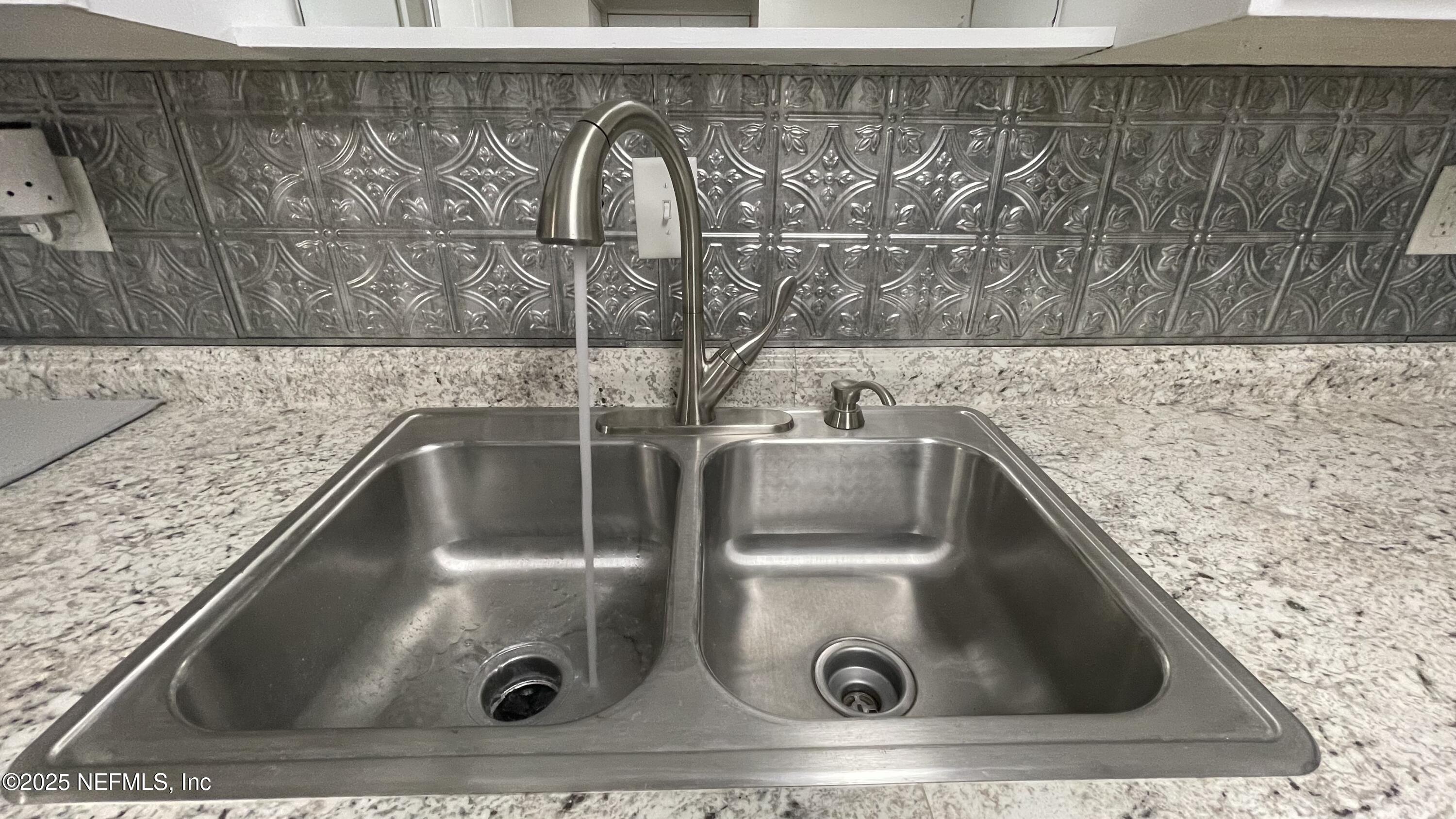 2510 Southwest 14th Drive Gainesville, FL 32608 - Photo 23 of 71 IMG_6953