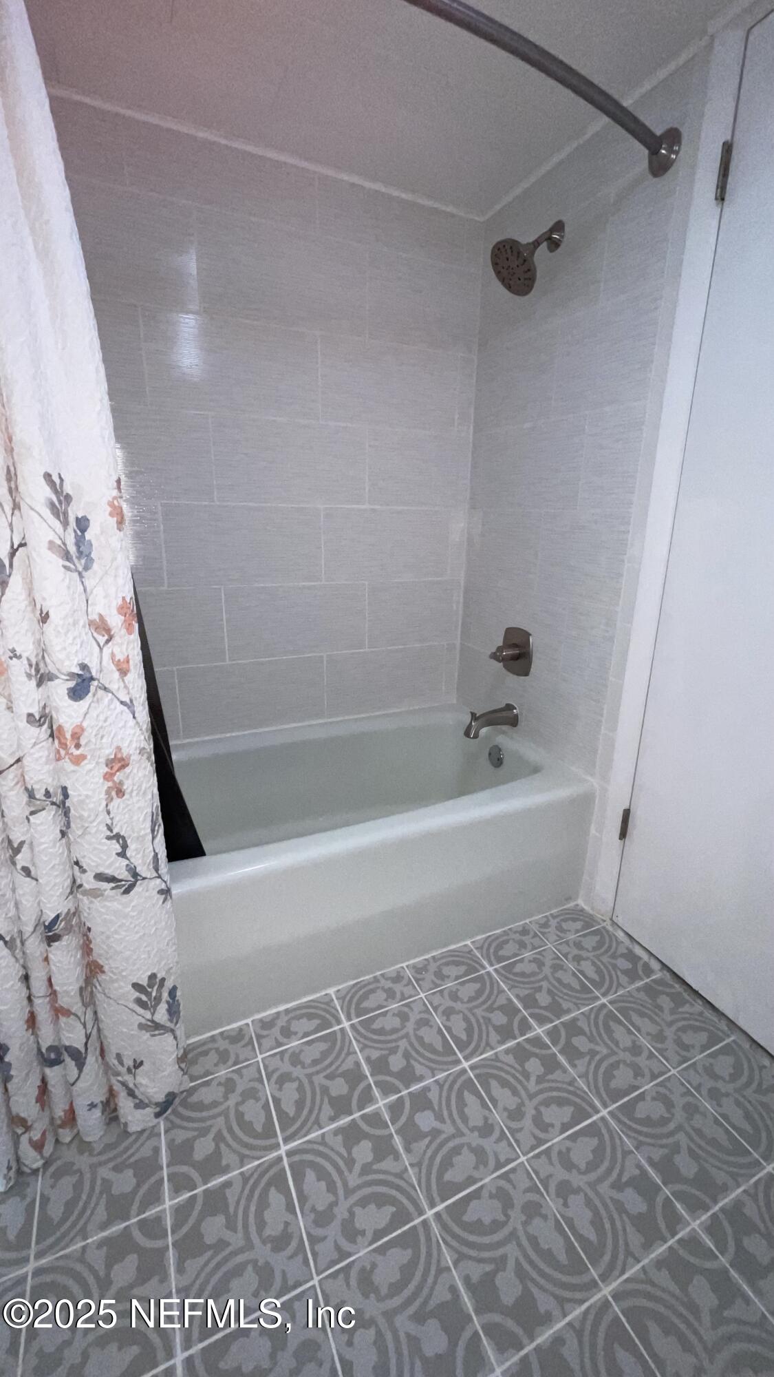 2510 Southwest 14th Drive Gainesville, FL 32608 - Photo 47 of 71 IMG_6814