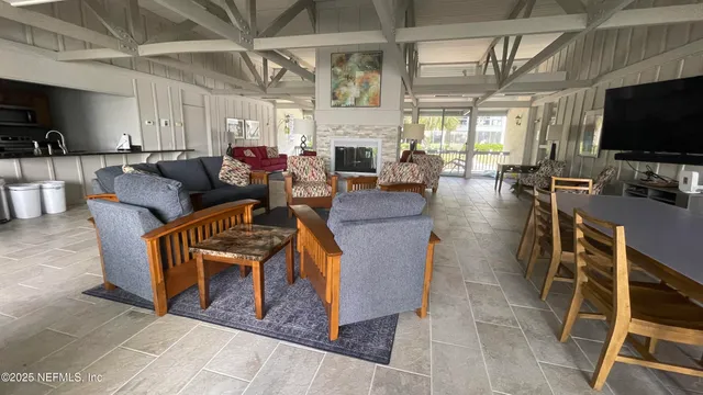 $199,000 | 2510 Southwest 14th Drive, Gainesville, FL 32608