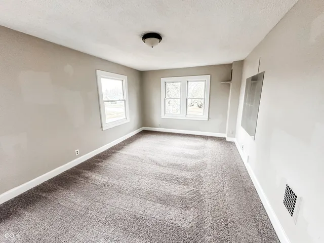 $125,000 | 3631 Andover Road, Anderson, IN 46013