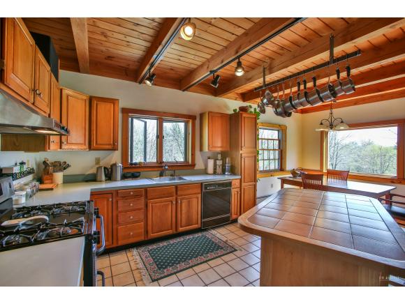 938 Old Post Road Bradford, VT 05033 - Photo 6 of 16
