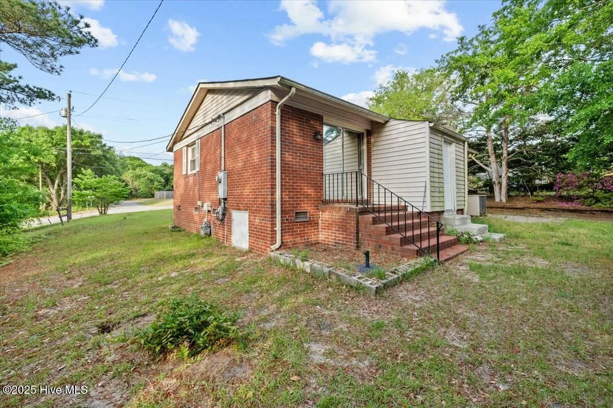 1109 Laurel Avenue Rockingham, NC 28379 - Photo 24 of 26 tempImage562BYg