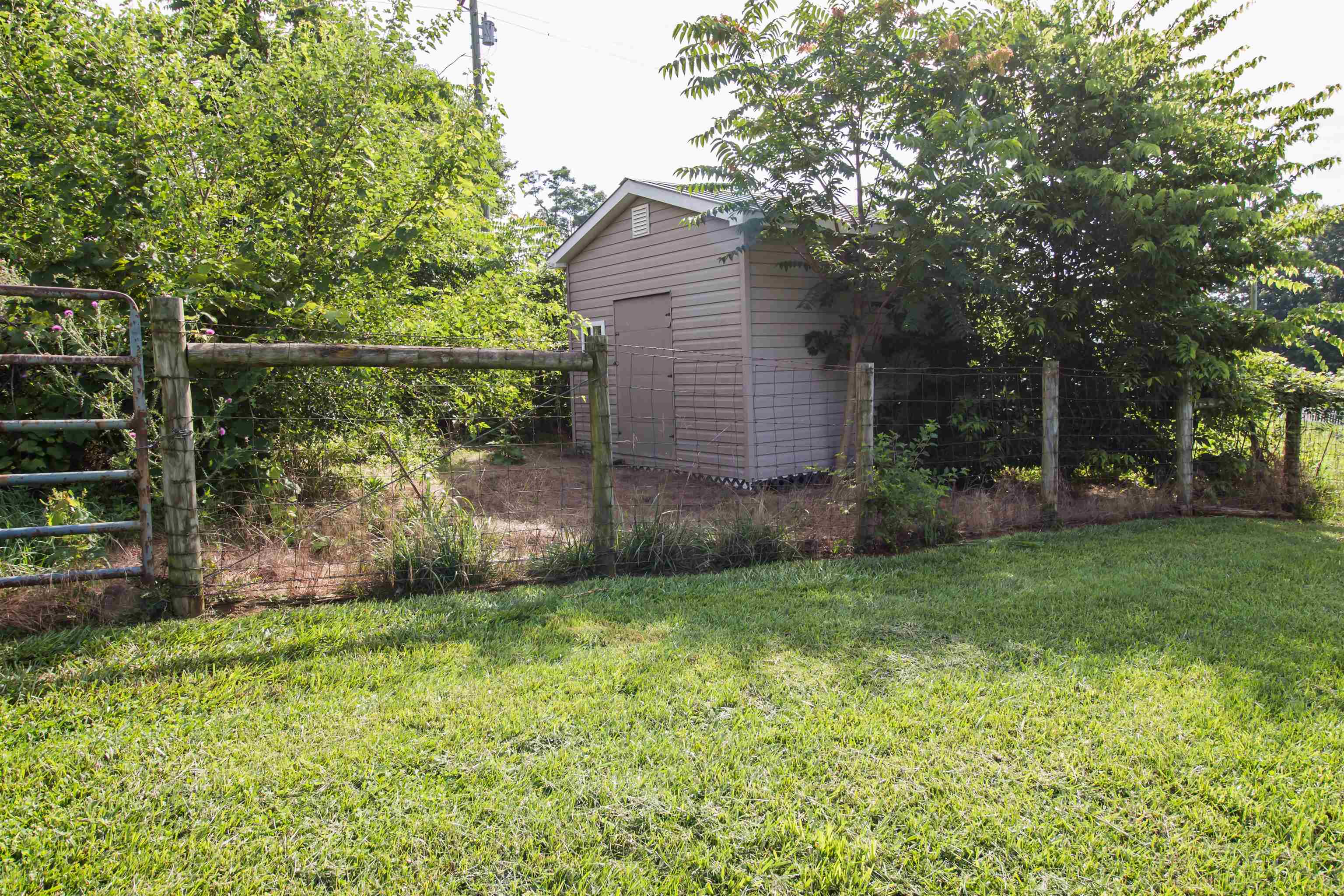 1915 Lacey Spring Road Harrisonburg, VA 22802 - Photo 22 of 23 Gallery Image 22
