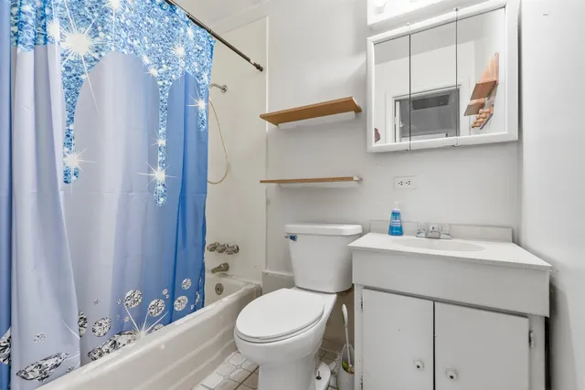 $154,900 | 706 Carlin Drive, Angola, IN 46703