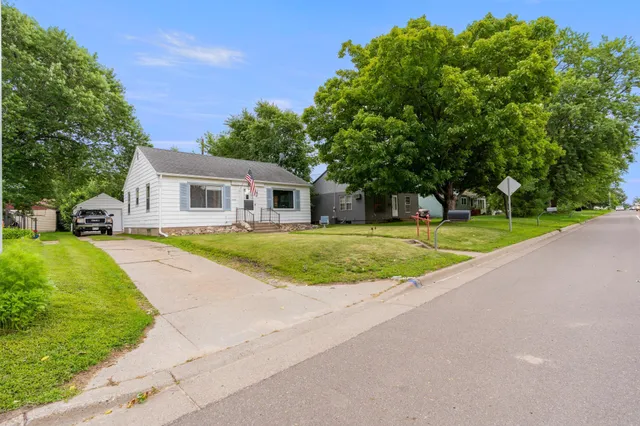 $199,900 | 1218 Mill Avenue, Brainerd, MN 56401