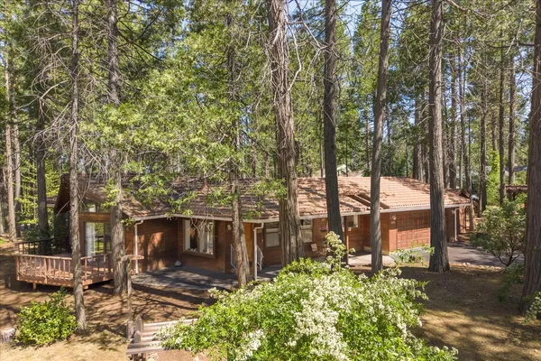 $449,000 | 680 Larkspur Lane, Murphys, CA 95247