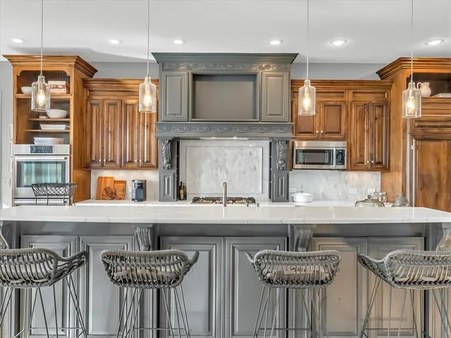 $1,500,000 | 12703 West 160th Terrace, Overland Park, KS 66221