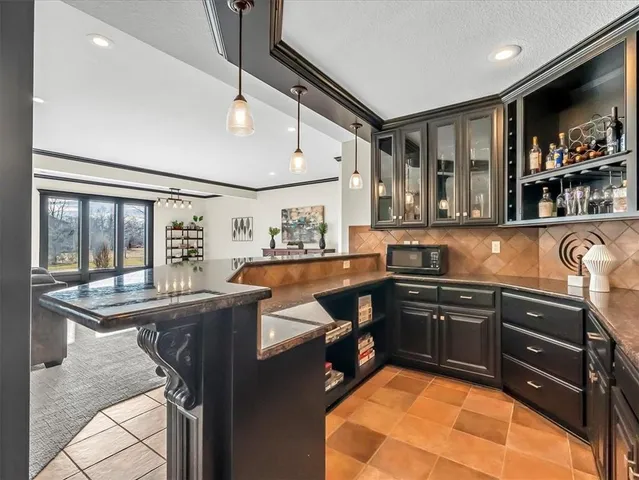 $1,500,000 | 12703 West 160th Terrace, Overland Park, KS 66221