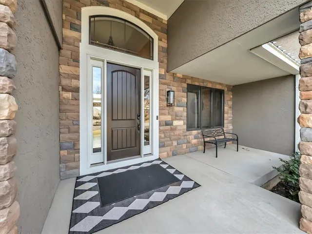 $1,500,000 | 12703 West 160th Terrace, Overland Park, KS 66221