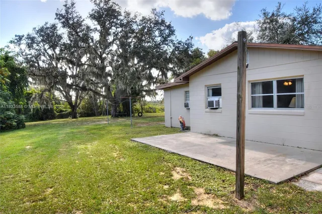 a car parked in front of a house