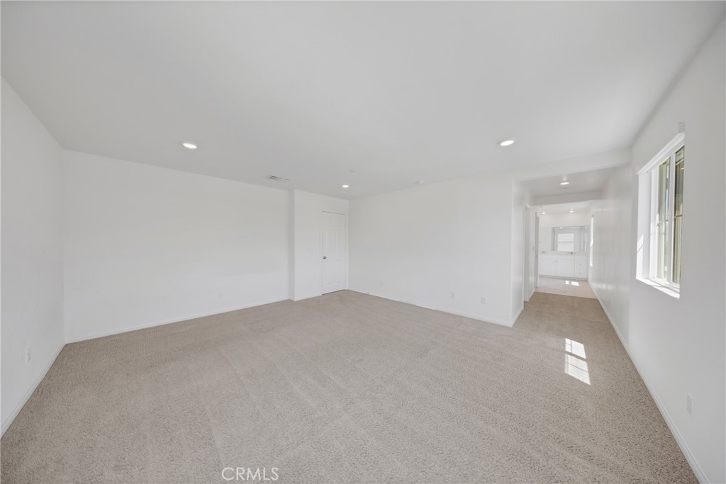 7560 Citrusmoon Court Riverside, CA 92507 - Photo 45 of 62 Primary Bedroom
