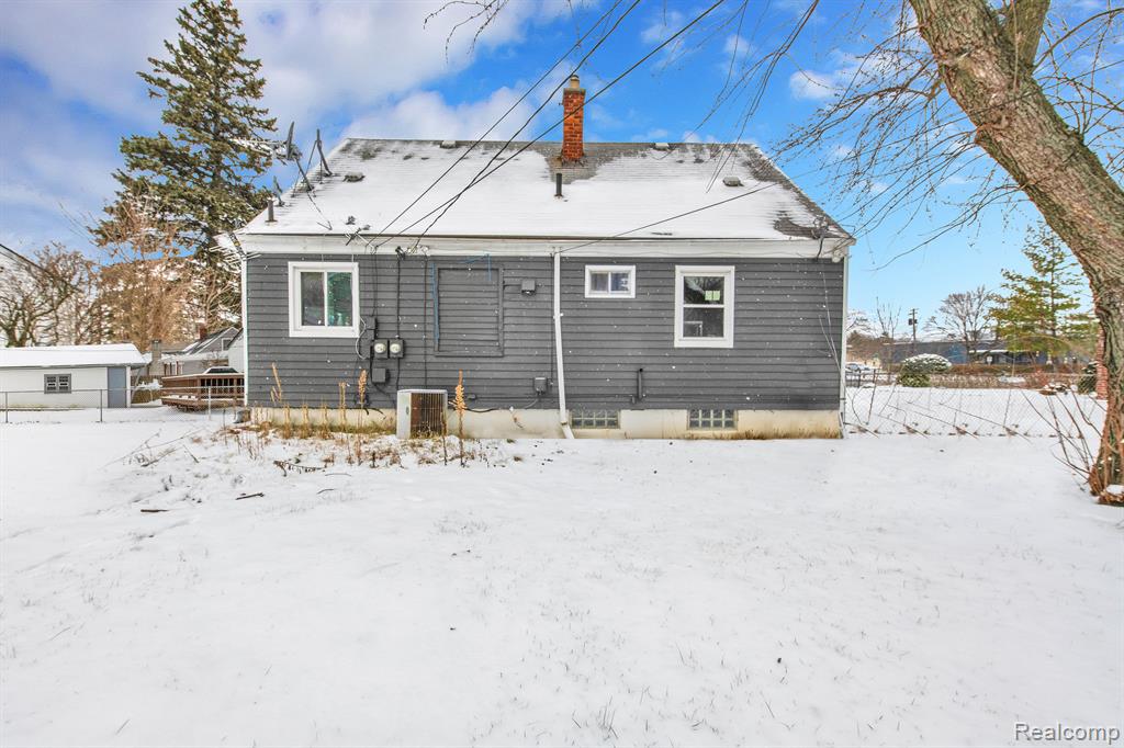 1919 West 14 Mile Road Royal Oak, MI 48073 - Photo 21 of 22