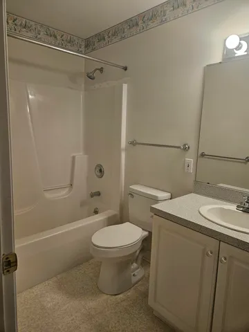 $2,750 | 1765 Spring View Court Southeast, Caledonia, MI 49316