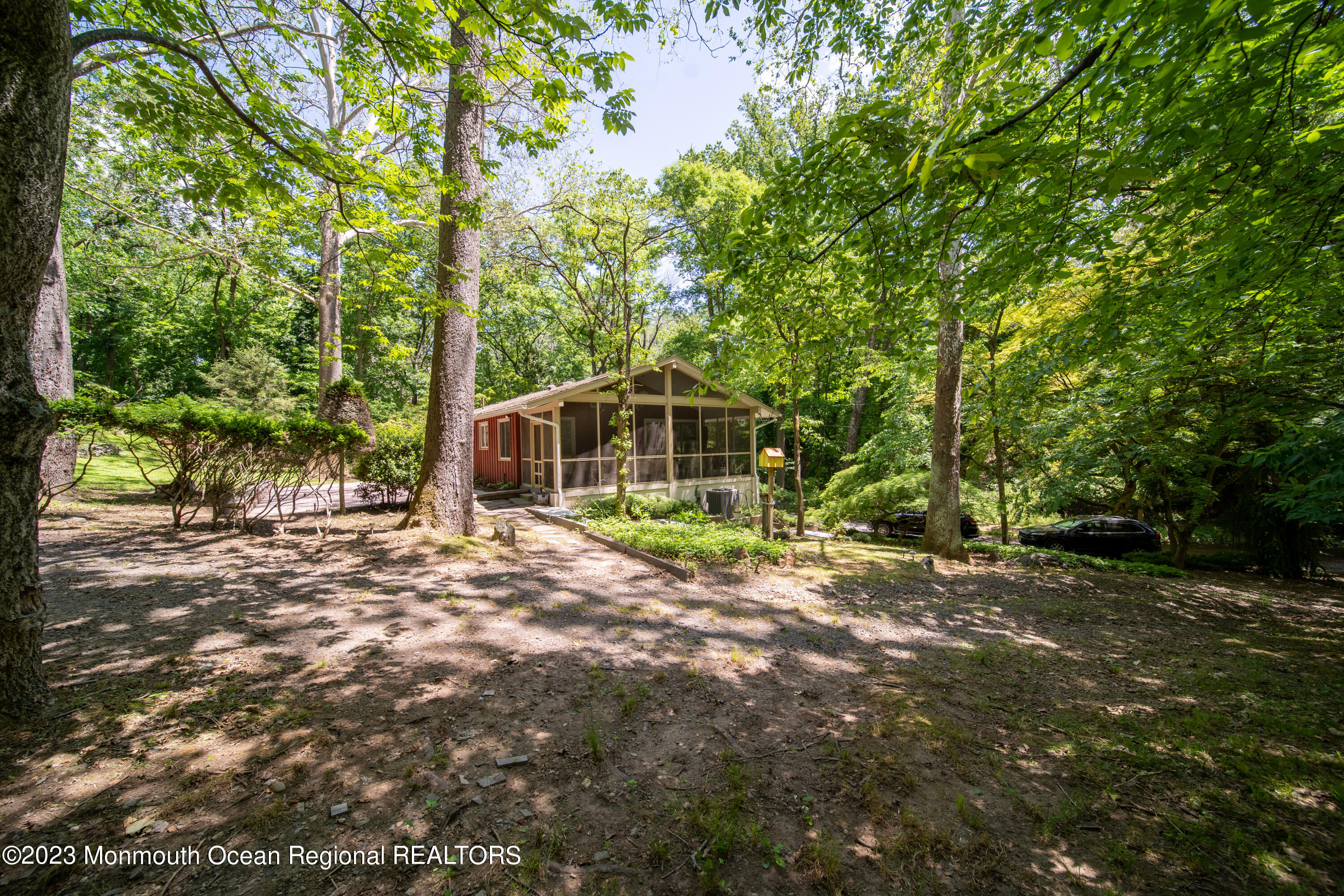 1014 Upper River Road Ewing, NJ 08628 - Photo 4 of 28 DSC09689-HDR