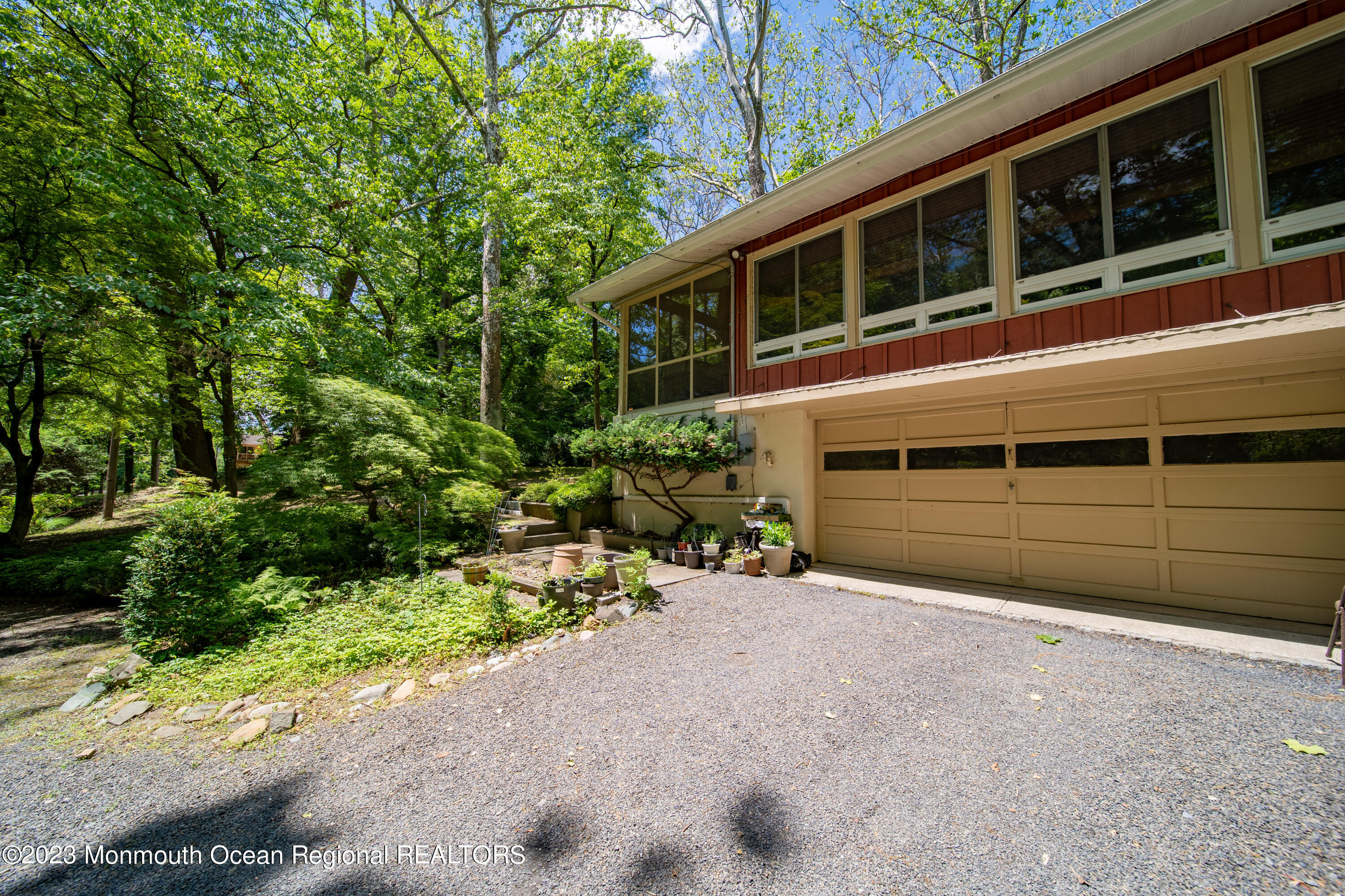 1014 Upper River Road Ewing, NJ 08628 - Photo 5 of 28 DSC09704-HDR