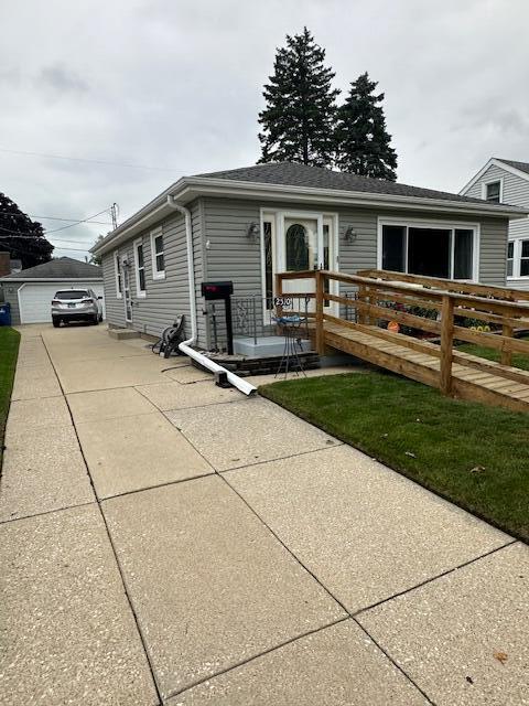 2510 West Crescent Street Racine, WI 53403 - Photo 1 of 1 IMG_5164