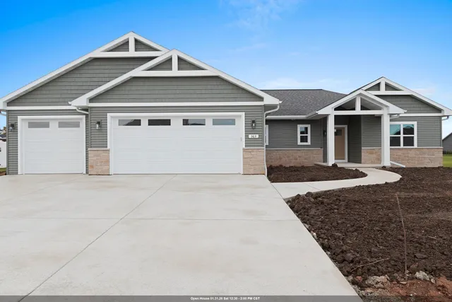 $512,750 | 363 Battery Avenue, De Pere, WI 54115