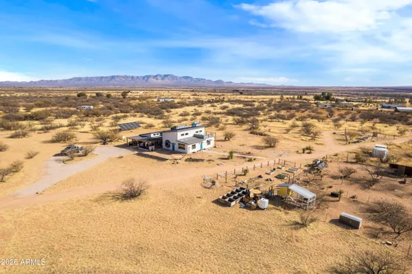 $425,000 | 11441 South Samuel Road, Hereford, AZ 85615