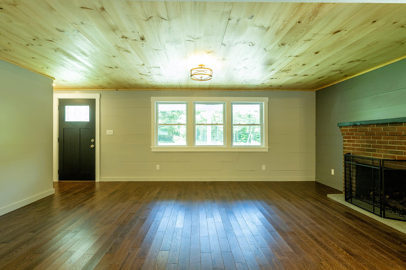 224 Augusta Road Washington, ME 04574 - Photo 9 of 34 IMG_8090