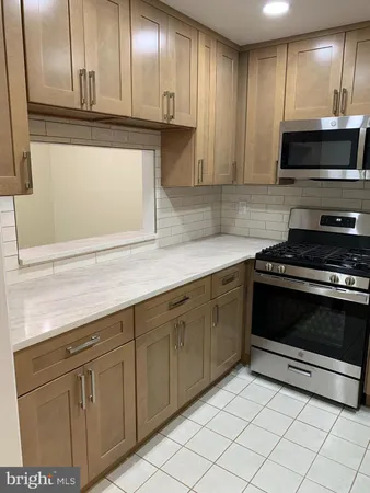 $2,300 | 44 Coral Tree Court, Lawrence Township, NJ 08648