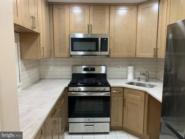 $2,300 | 44 Coral Tree Court, Lawrence Township, NJ 08648