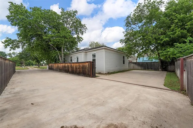 $350,000 | 1012 Burnett Avenue, Waco, TX 76706