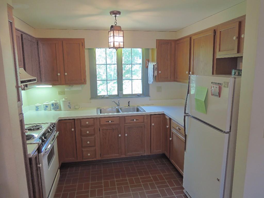 122 Pemaquid Loop Road New Harbor, ME 04554 - Photo 11 of 19 Photo