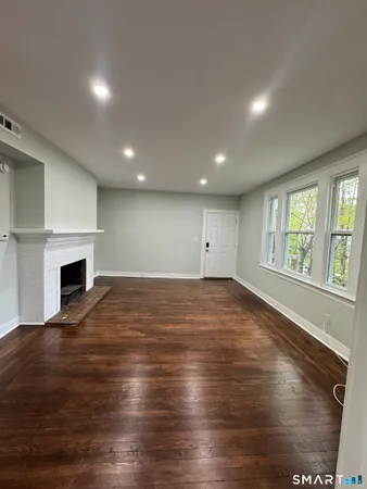 $2,600 | 180 Goffe Terrace, New Haven, CT 06511