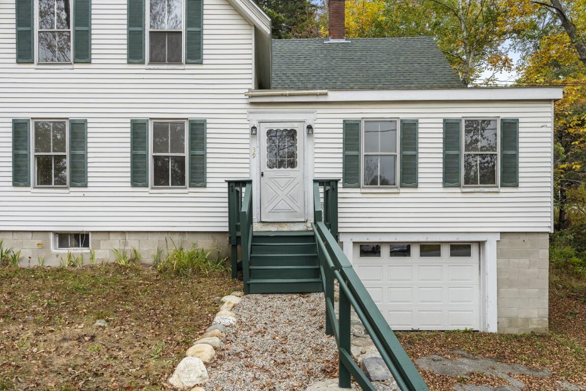 39 Montgomery Road Boothbay Harbor, ME 04538 - Photo 5 of 32 6