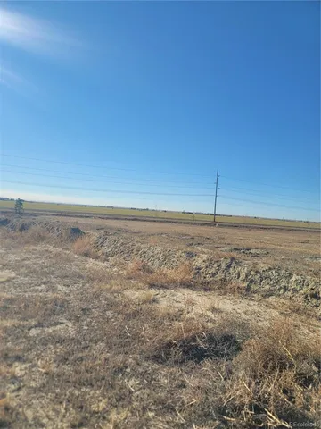 a view of an ocean beach