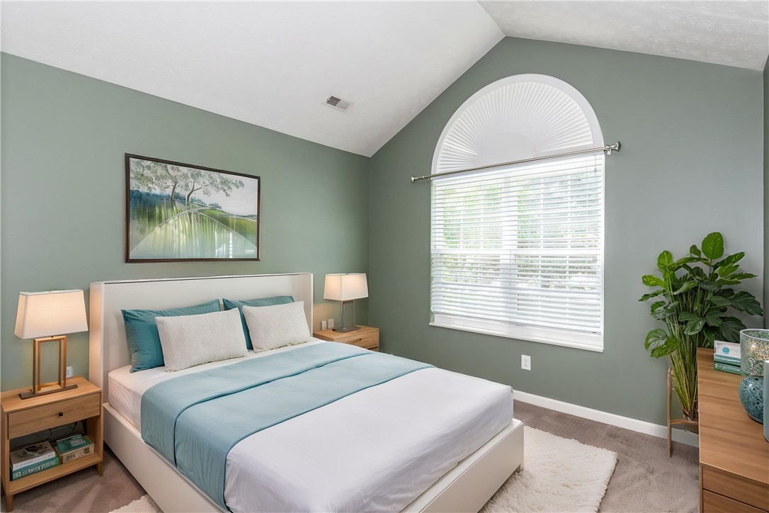 184 Edinburgh Springboro, OH 45066 - Photo 22 of 31 3rd Bedroom Virtually staged