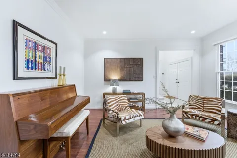 $1,495,000 | 637 Inwood Lane, South Orange, NJ 07079