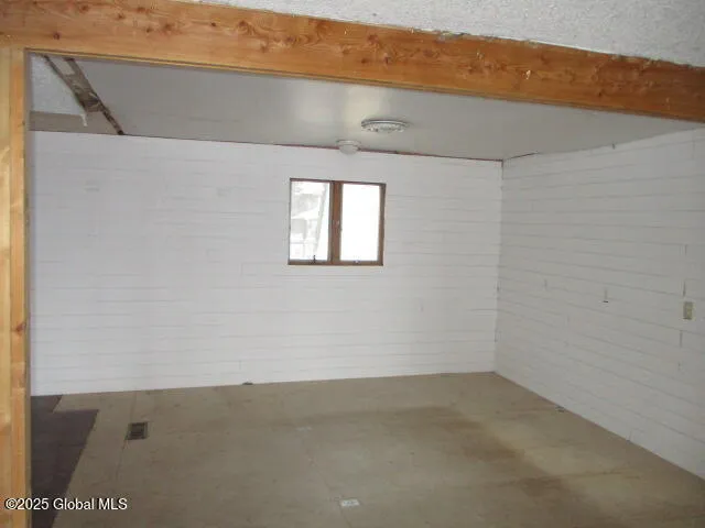 $120,000 | 735 Shore-Airport Road, Ticonderoga, NY 12883