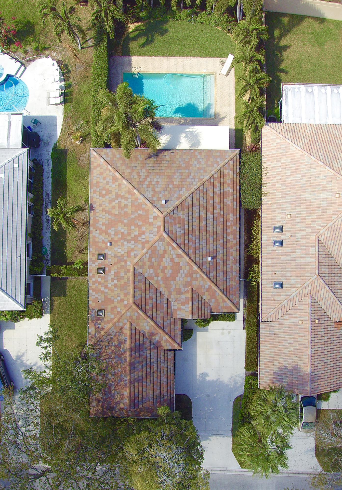 127 Hampton Circle Jupiter, FL 33458 - Photo 25 of 31 Aerial