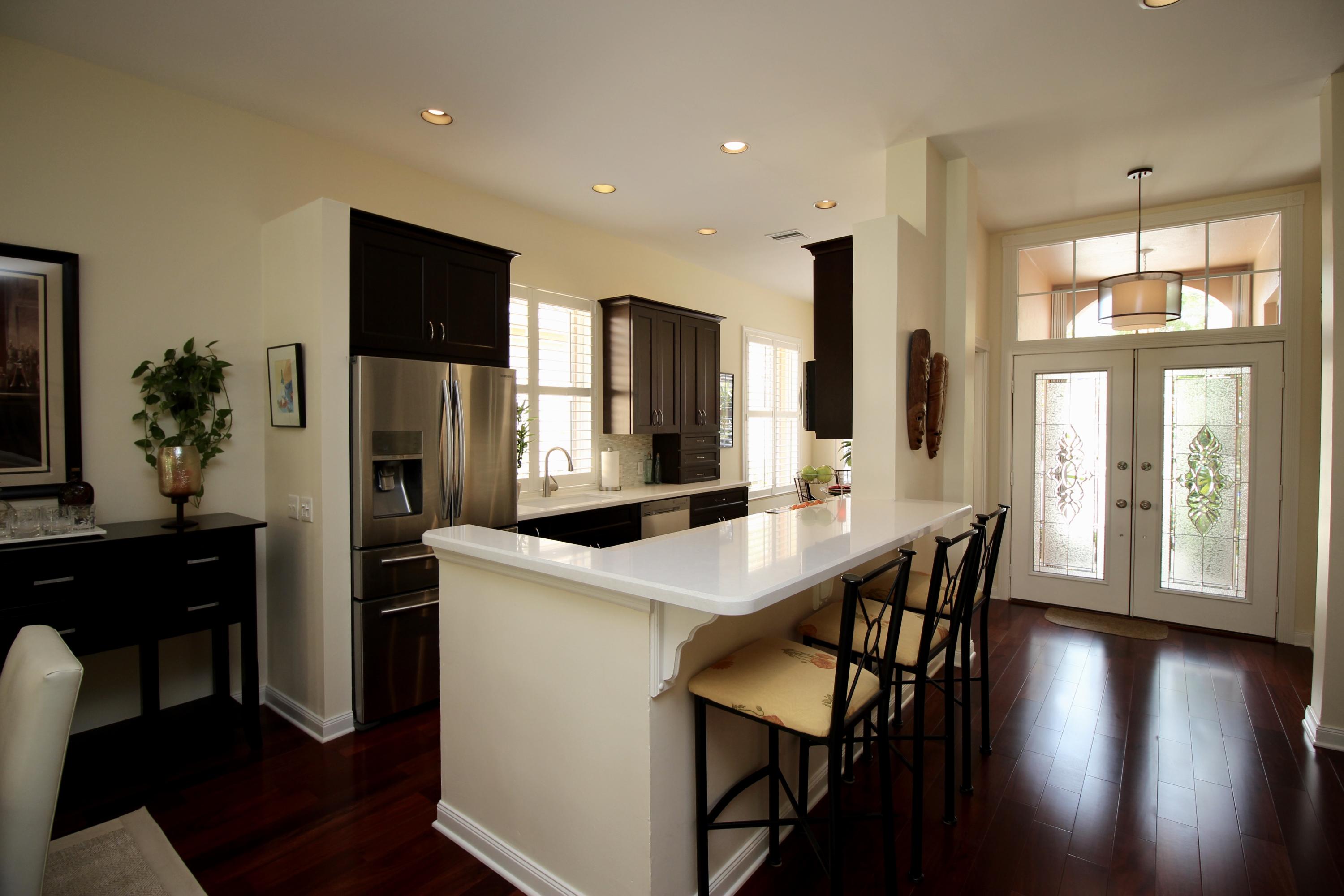127 Hampton Circle Jupiter, FL 33458 - Photo 3 of 31 Redesigned Kitchen