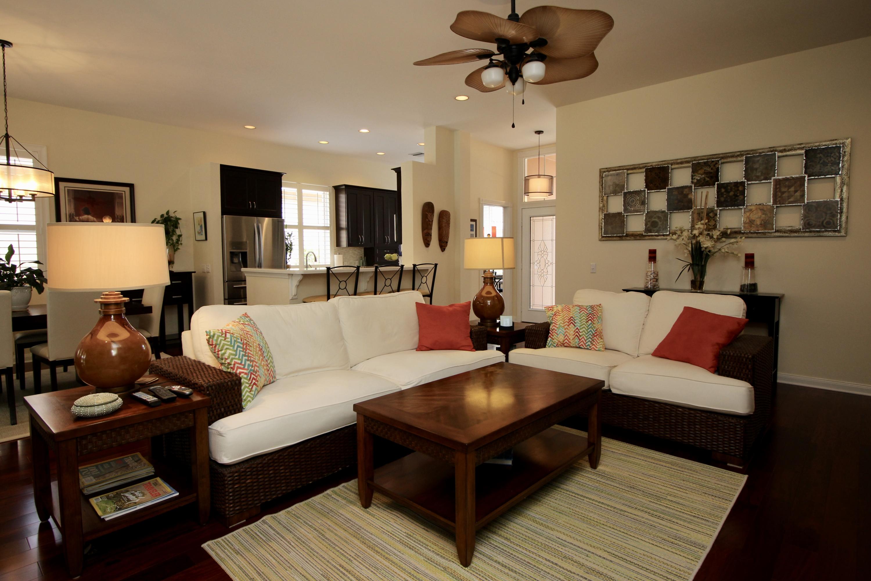 127 Hampton Circle Jupiter, FL 33458 - Photo 10 of 31 Open Concept Living Room