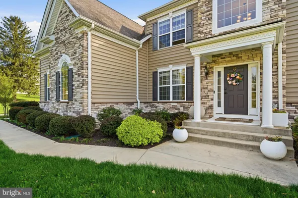 $1,125,000 | 12732 Legacy Drive, Dunkirk, MD 20754