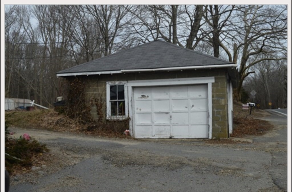 585 State Road Plymouth, MA 02360 - Photo 10 of 13 Gallery Image 10