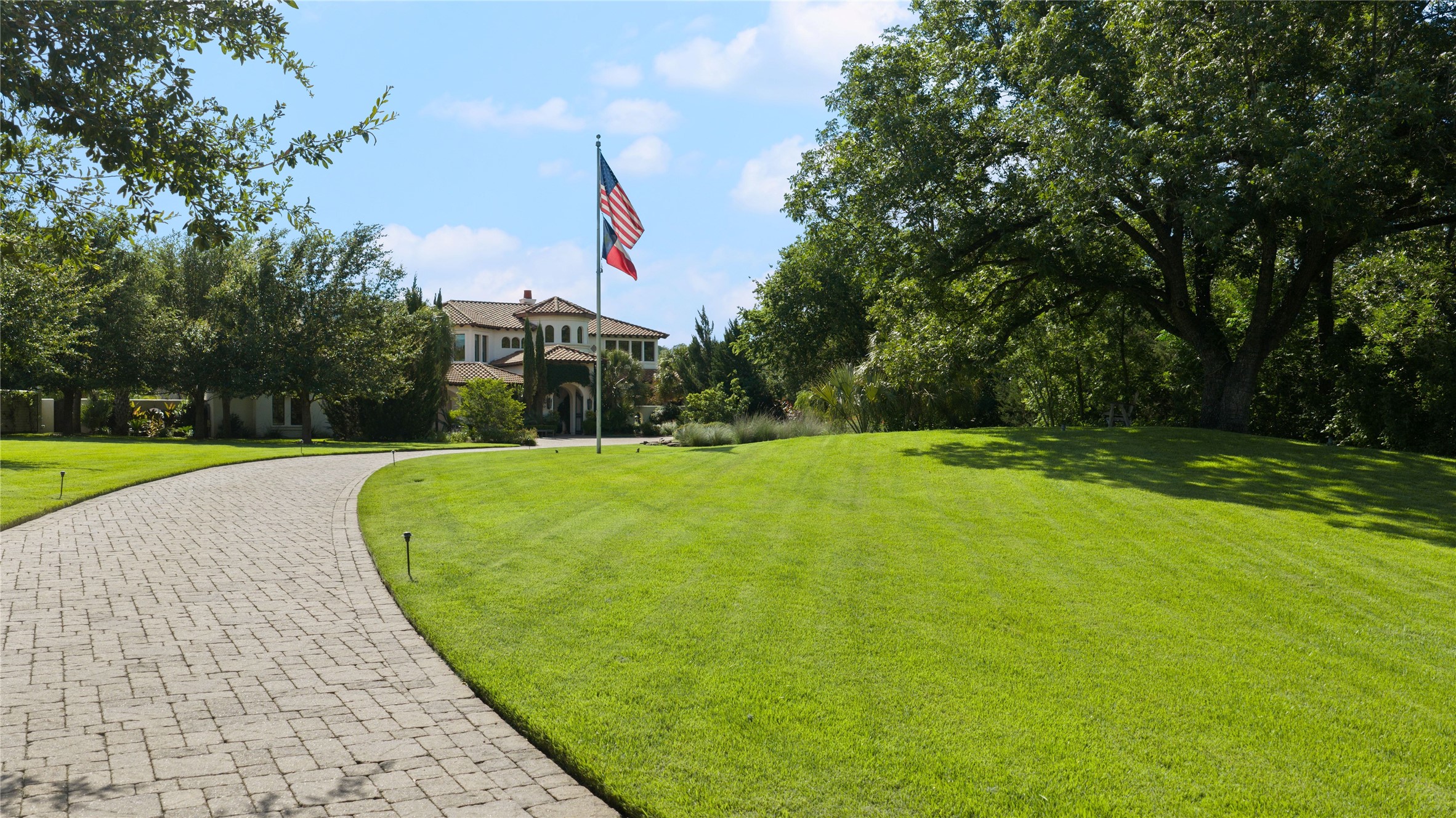 14500 Flat Top Ranch Road Austin, TX 78732 - Photo 12 of 40