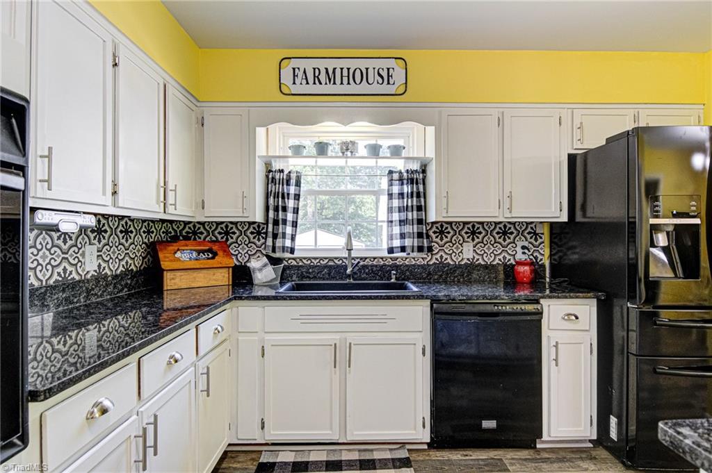 1238 Highway 68 Oak Ridge, NC 27310 - Photo 13 of 43
