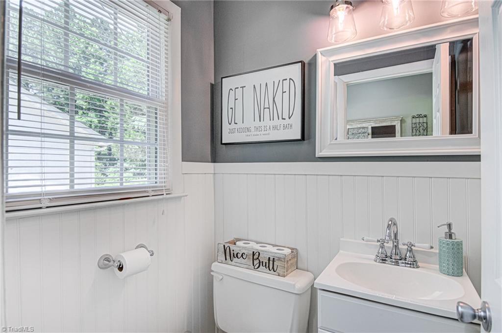 1238 Highway 68 Oak Ridge, NC 27310 - Photo 21 of 43