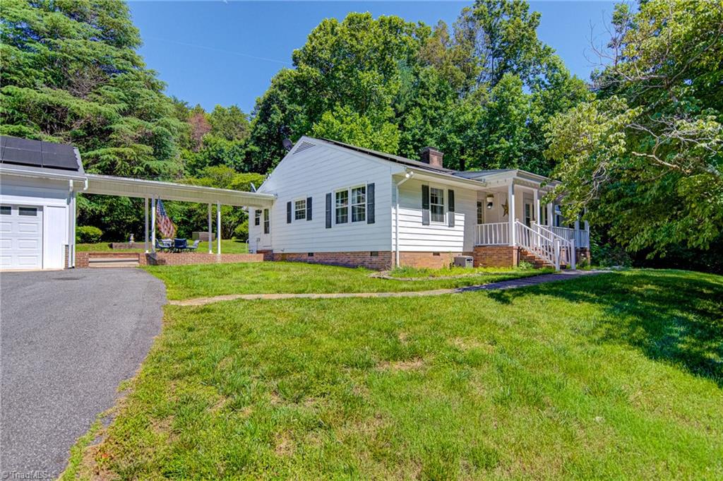 1238 Highway 68 Oak Ridge, NC 27310 - Photo 26 of 43