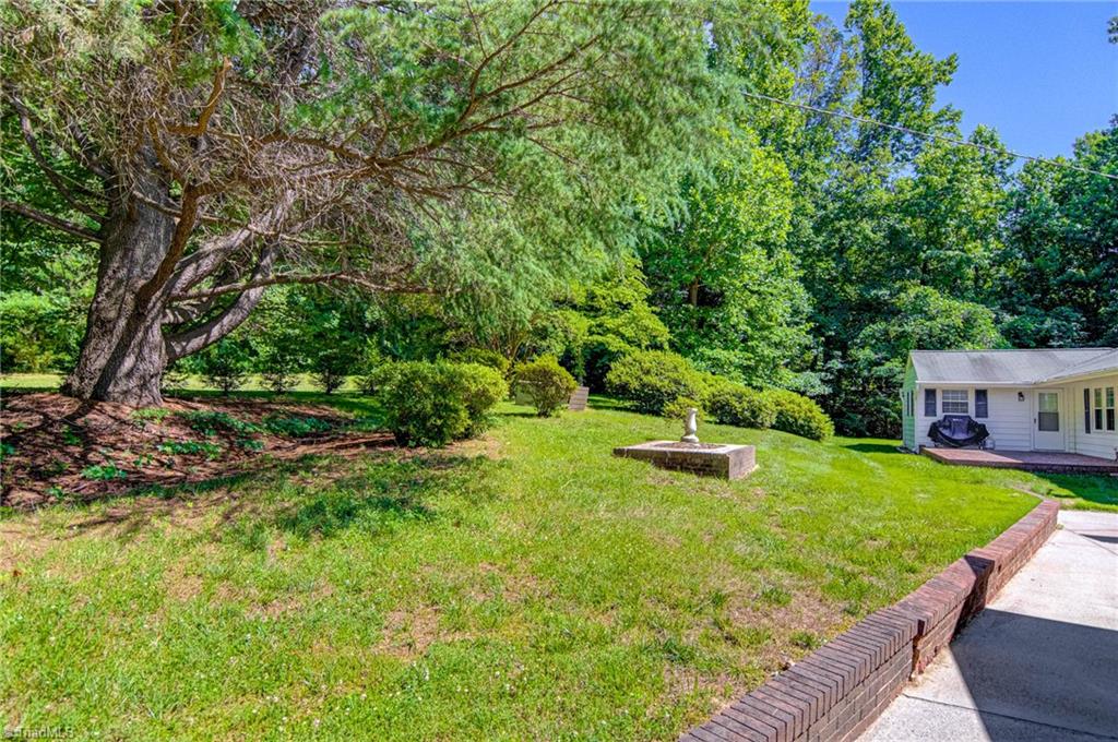 1238 Highway 68 Oak Ridge, NC 27310 - Photo 40 of 43